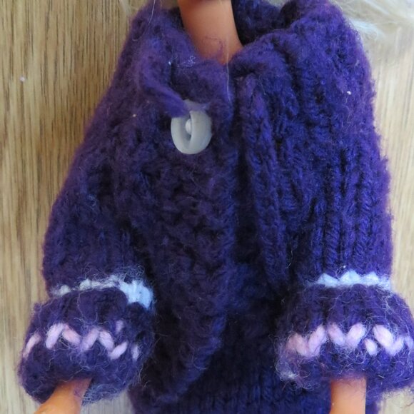 Hand Knit Purple Top Pants Hat for Barbie Shape 12" Dolls Vintage (K730) - Picture 2 of 7